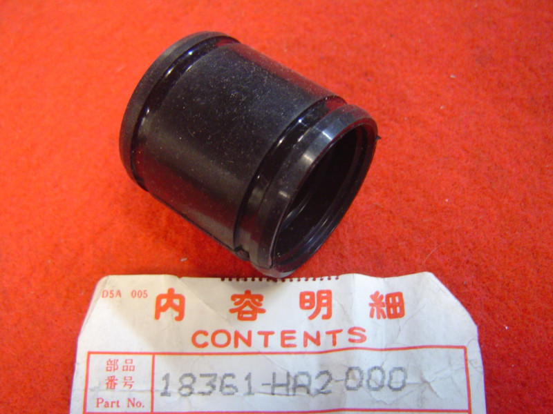 Manchon caoutchouc silencieux échappement Honda TRX250 87-89