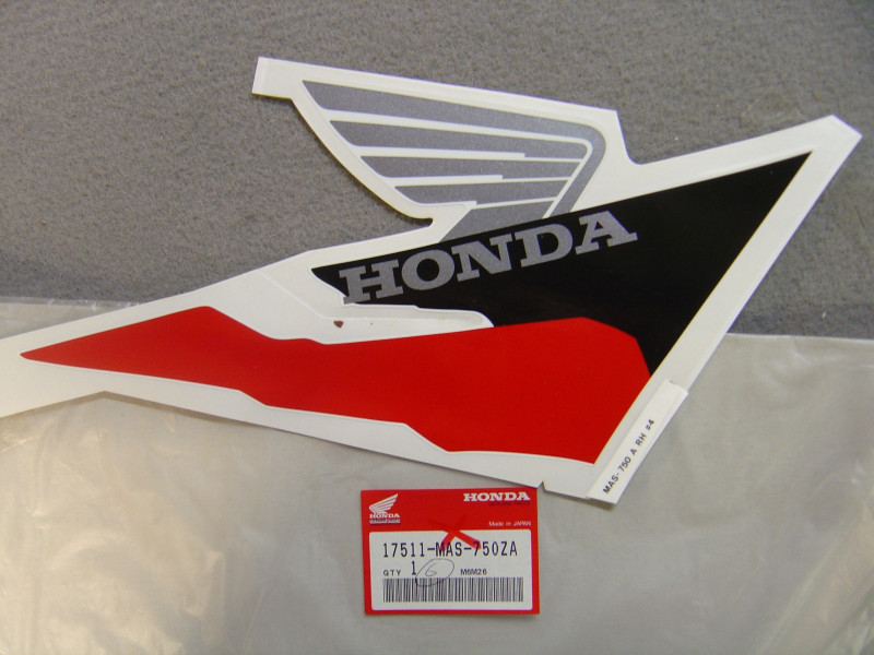 Décor réservoir droit CBR900RR 97 Honda – Réf. 17511MAS750ZA