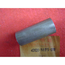 Entretoise roulement moyeu AV Honda XRV750 réf. 42620-MF5-000