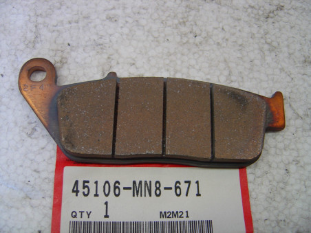Plaquette de frein AR Honda VFR750F 90-91 - 45106-MN8-671