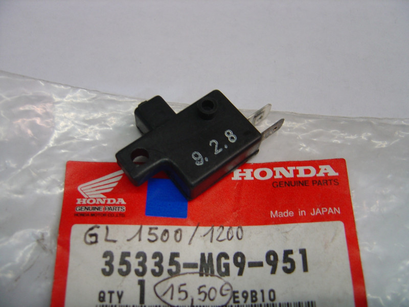 Contacteur Levier Embrayage Honda GL1200 GL1500 GL1800 - 35335-MG9-951