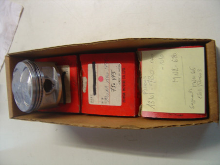 Kit 4 Pistons STD Honda VF750F VF750C - Réf. 13101MB0000K