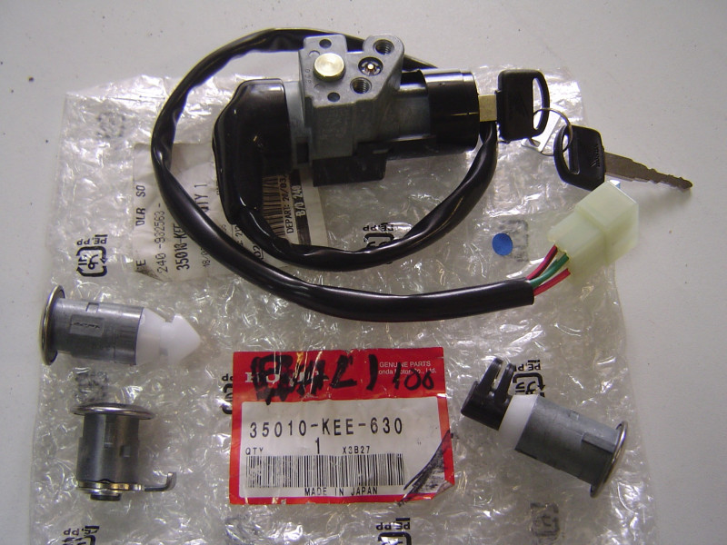 Contacteur clefs serrure Honda SJ100 Bali - Réf. 35010KEE630