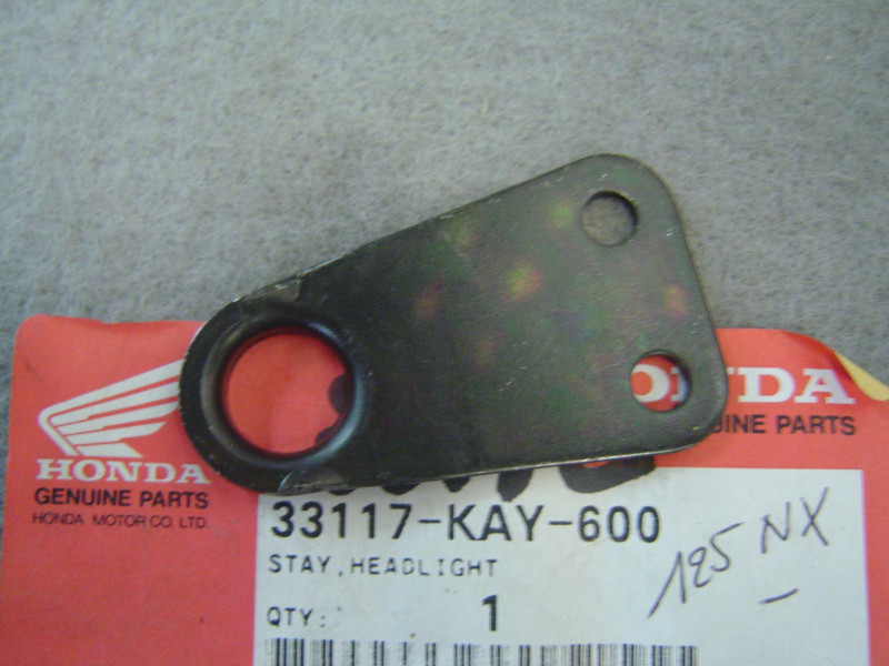Patte de phare Honda NX125 1989-1997 – Réf. 33117KAY600
