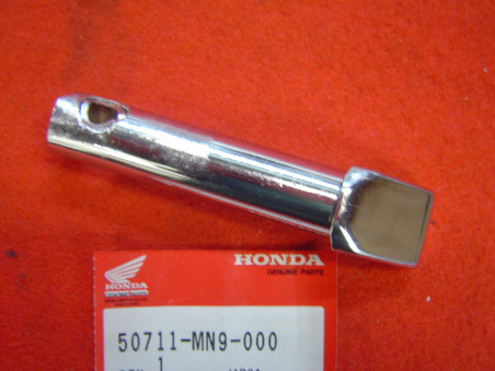 Tige repose-pied AR droit Honda NX650 88-91 | Réf. 50711MN9000