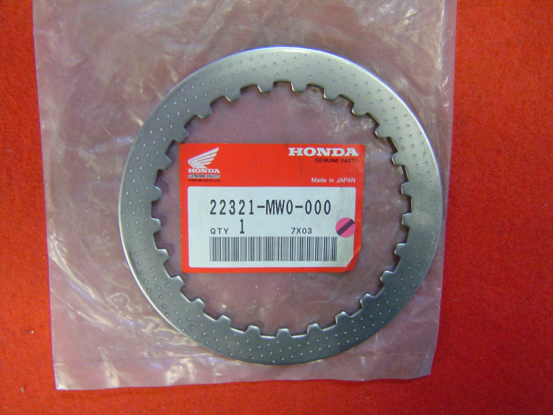 Disque d'embrayage Honda CBR900 1992-2003 | Réf. 22321-MW0-000