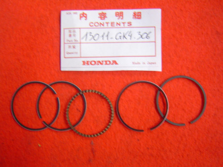 Jeu segments standard Z50 C50 ST50 CA50 ZB50 MG50... HONDA 13011-GKA4-306
