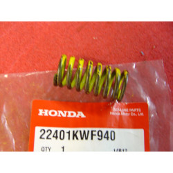 Ressort d'embrayage Honda CBF125 09/13 – Réf. 22401KWF940