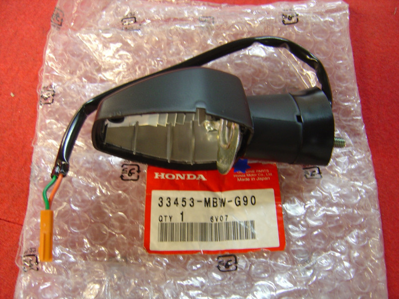 Corps Clignotant AV Gauche Honda CBR600F 05/06 – Réf. 33453MBWG90