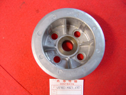 Noix d'embrayage de CB750 Sevenfifty 92/03 HONDA 22120-MW3-670