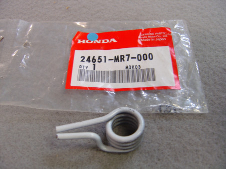 Ressort sélecteur Honda CBR600 VF750 RC30 – Réf. 24651MR7000