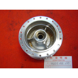 Moyeu roue avant de PC50 PM50 idem 44601093003