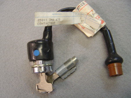 Contacteur à clefs 4 fils + antivol Honda CB125 CB750 | Réf. 35011346670