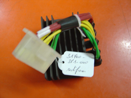 Rectifieur neuf Honda GL1000 GL1 - Réf. 31700-371-000