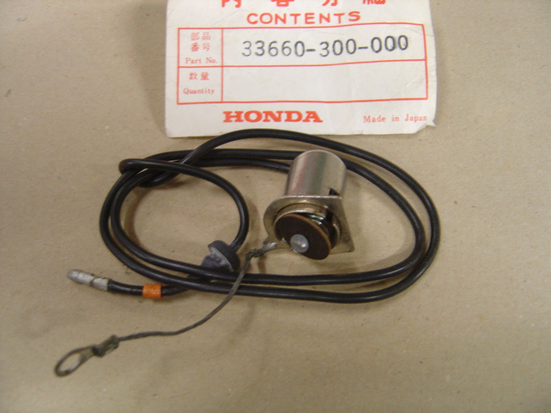 Porte ampoule clignotant gauche Honda CB500 CB750 Four
