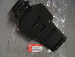 Bavette support feu AR de FX650 99 SLR650 97/98 honda 33703-MAK-600