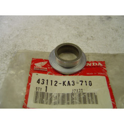 Bague épaulée flasque frein AR Honda CR – Réf. 43112KA3710