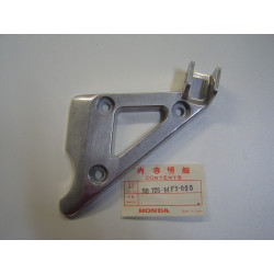 Platine repose-pied AR gauche Honda VT500C - 50705MF5000