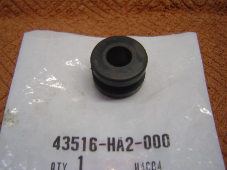 Caoutchouc Silentbloc Honda 43516-HA2-000 | Pièce Honda