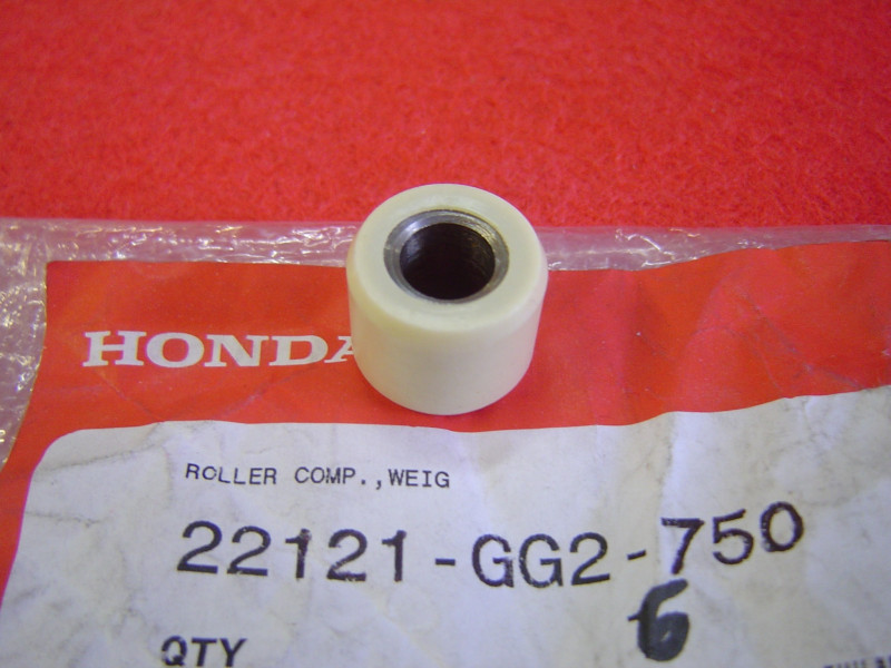 Poids de variateur Honda X8R 98 – Réf. 22121GG2750