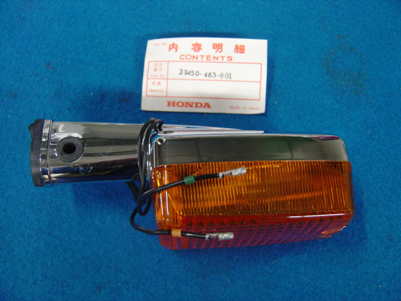 Clignotant AV gauche Honda GL1100I 81 - Réf 33450463601