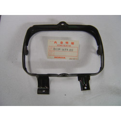 Cerclage de phare Honda VT500E – Réf. 33154MF9003