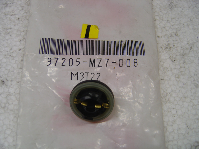 Porte-ampoule compteur Honda CBR1100 VFR750 - 37205MZ7008