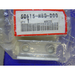 Plaque alu montage repose-pieds Honda VFR800 2000/2001