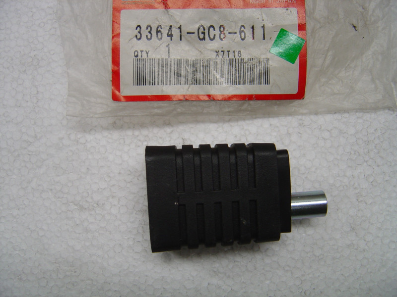 Patte clignotant AR Honda NH50 NH80 – Réf. 33641GC8611
