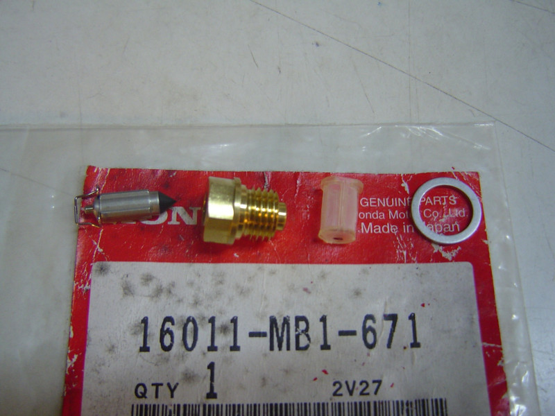 Pointeau complet Honda 16011MB1671 VF750 VF500 GL1200