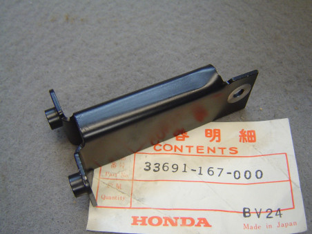 Patte Clignotant AR Gauche Honda MT50 MT80SA - Réf. 33691167000