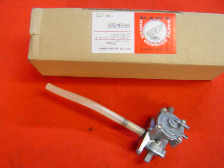 Robinet Essence Honda VF500 – Référence 16950-MF2-015
