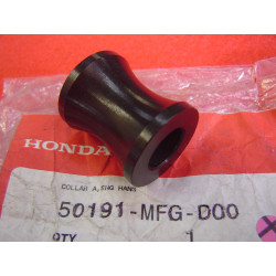 Entretoise moteur avant gauche Honda CB600F | 50191MFGD00