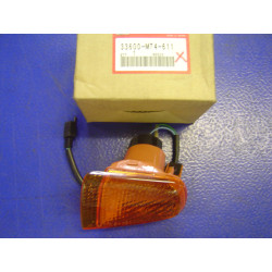 Clignotant arrière droit Honda VFR750 90-93 – Réf. 33600MT4611