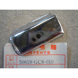 Tôle chromée sous repose-pied droit Honda NH80 - 50619GC8010
