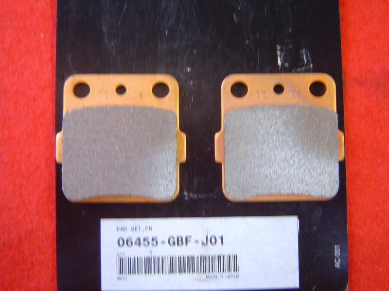 Plaquettes frein avant Honda CR80 98/02 – Réf. 06455-GBF-J01