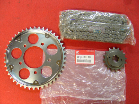 Kit Chaîne Transmission Honda VT600C 88 (16x44) | Réf. 0640LMR1405