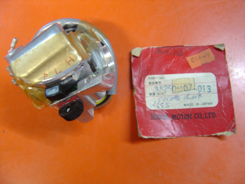 Commodo droit Honda CB125S/S1 - Réf 35250107013