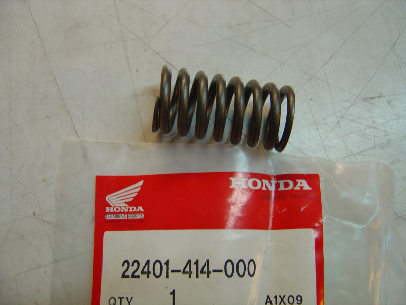 Ressort d'embrayage Honda CB250N CB250T - Réf. 22401-414-000