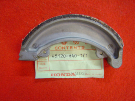 Mâchoire frein avant Honda XR500RC CR250RB - Réf. 45120-MA0-771