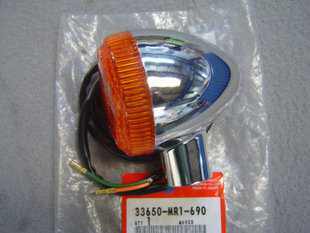 Clignotant AR gauche Honda VT600C 97 - Réf. 33650MR1690