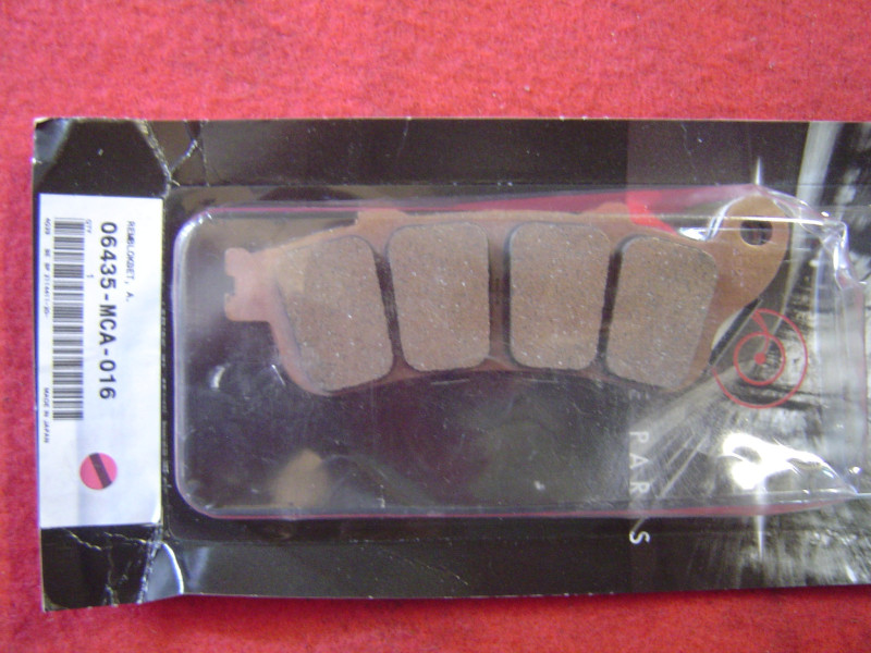 Plaquettes de frein avant Honda GL1800 2008-2016 | Réf. 06435MCA016