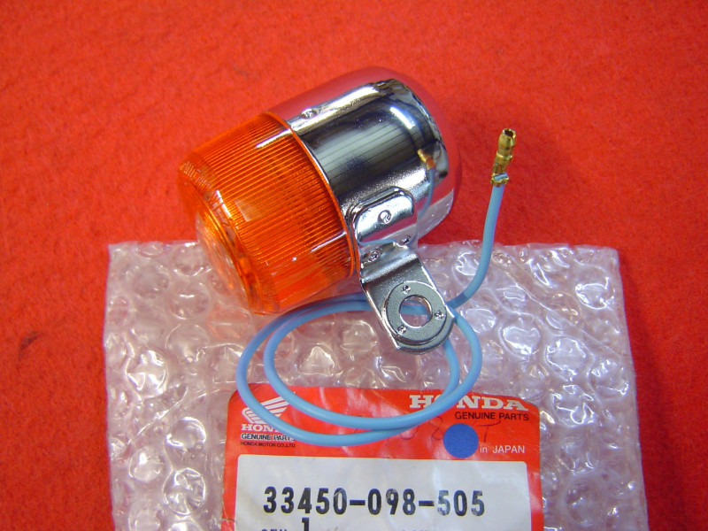 Clignotant AV gauche 6 volts de ST50 ST70