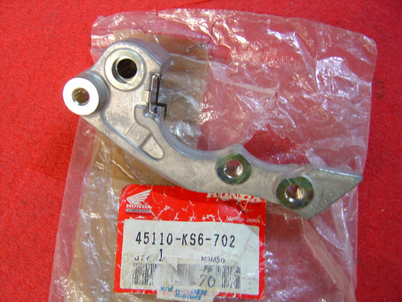 Support Étrier Frein Avant Honda - Réf. 45110KS6702