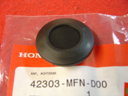 Capuchon axe roue AR CB1000R HONDA 42303-MFN-D00
