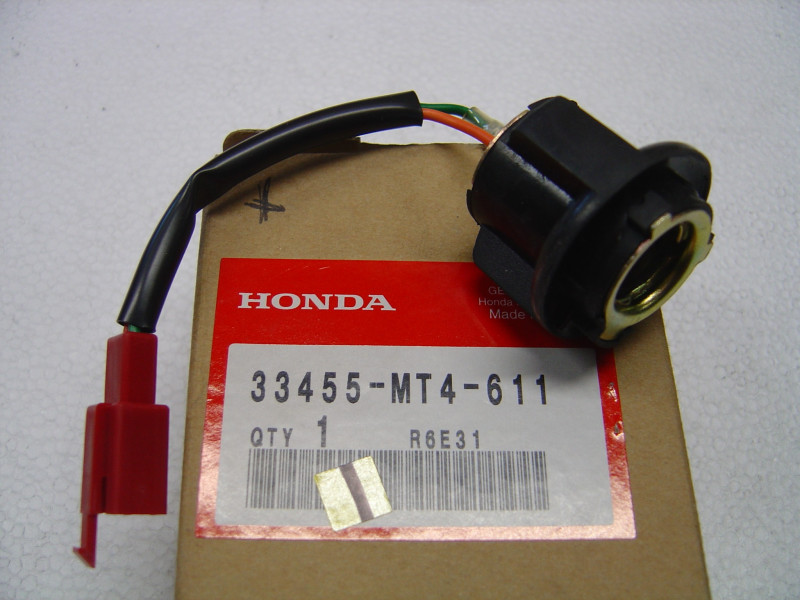 Porte ampoule clignotant AV gauche Honda VFR750F 33455-MT4-611