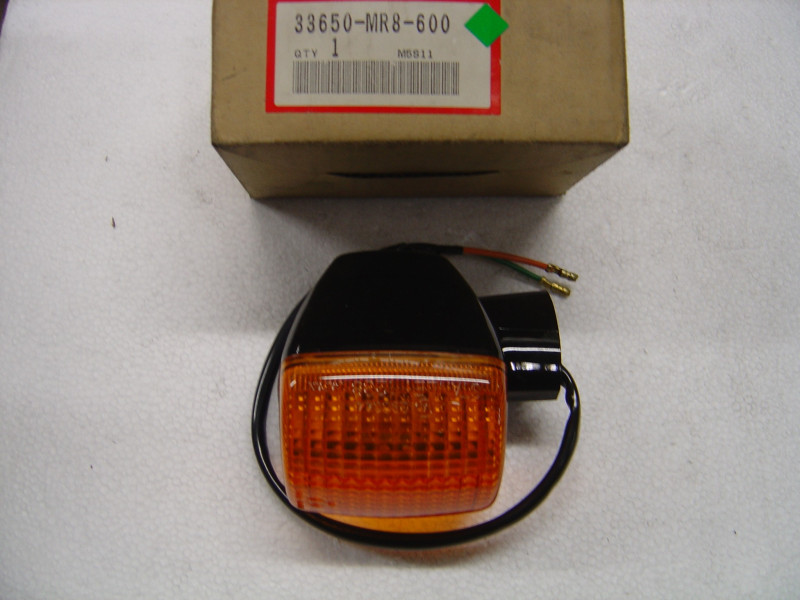 Clignotant AR gauche Honda CBR900RR 94-95 | Réf. 33650MR8600