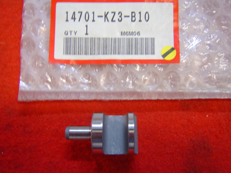 Valve échappement gauche Honda CR250 97-99 | 14701KZ3B10
