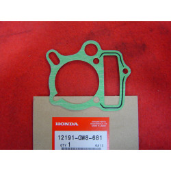 Joint d'embase de C50 93-94 C70 93-94 C90 94-97 ATC70 HONDA 12191-GW8-681