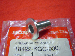 Entretoise de fixation de pot d'echappement de CBR125 04-13